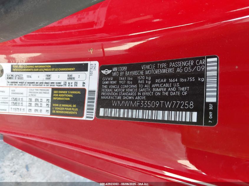 2009 Mini Cooper VIN: WMWMF33509TW77258 Lot: 42923353