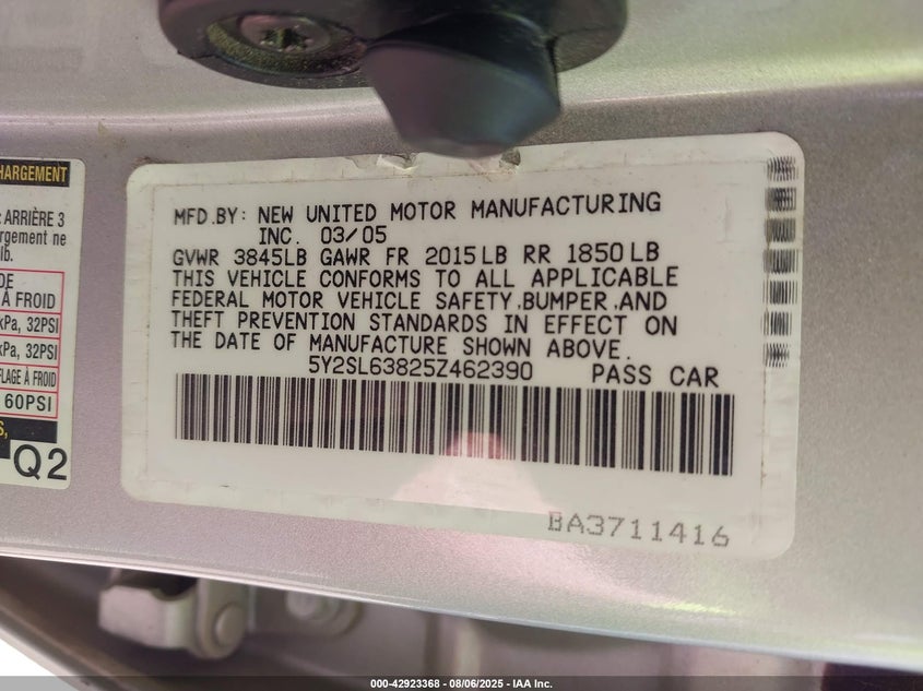 2005 Pontiac Vibe VIN: 5Y2SL63825Z462390 Lot: 42923368