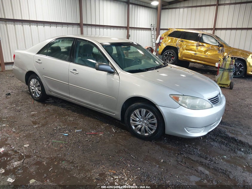 4T1BE32K35U103693 2005 Toyota Camry Le auction photo 1