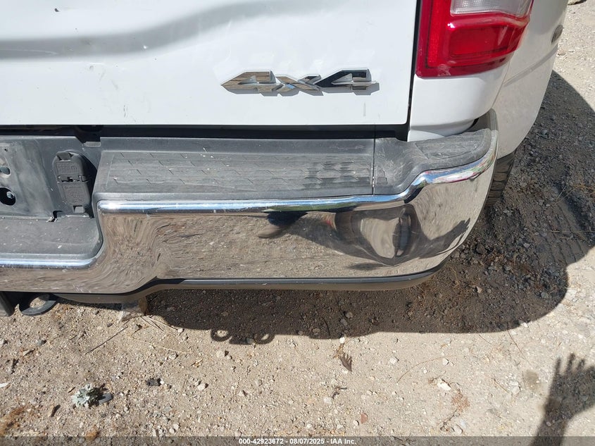 2022 Ram 3500 Big Horn 4X4 8' Box VIN: 3C63RRHL4NG276715 Lot: 42923672