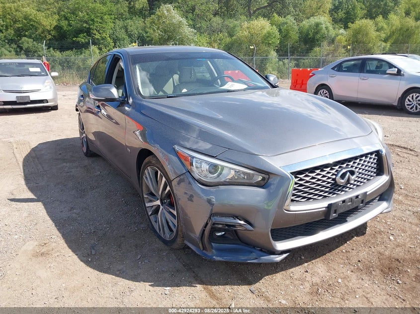 2018 INFINITI Q50 3.0T LUXE/3.0T SPORT - JN1EV7AR7JM611900