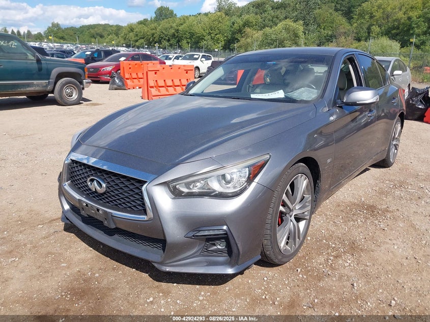 2018 INFINITI Q50 3.0T LUXE/3.0T SPORT - JN1EV7AR7JM611900