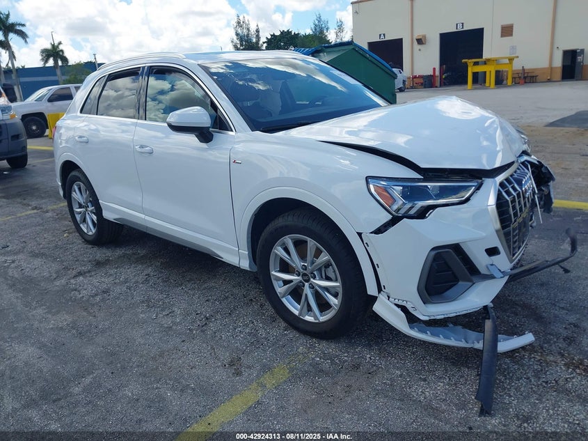 WA1DECF34S1020457 2025 Audi Q3 Premium 45 Tfsi S Line Quattro Tiptronic auction photo 1