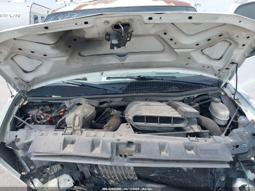 2007 Chevrolet Express Work Van VIN: 1GCGG256571252527 Lot: 42924360