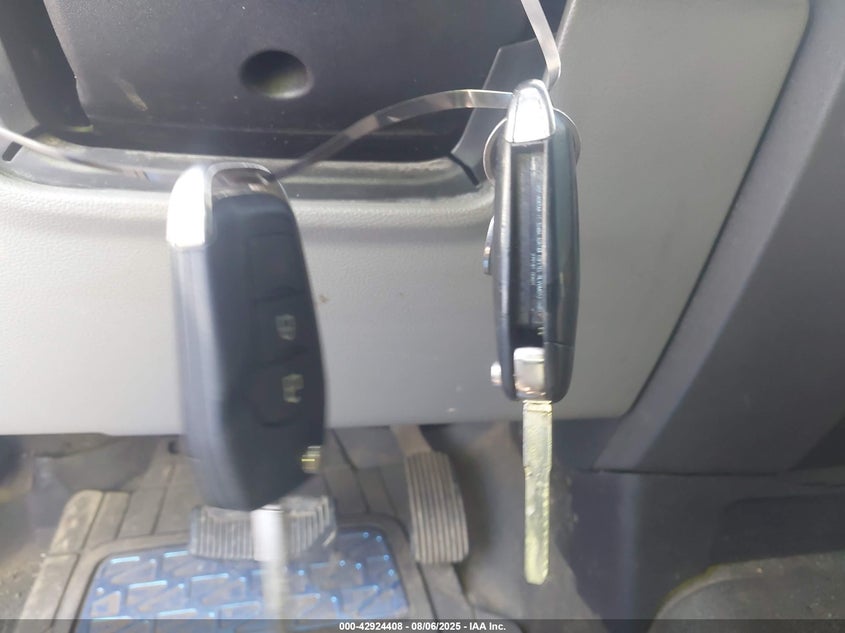 2017 Ford F-350 Xl VIN: 1FTRF3B68HEB92713 Lot: 42924408