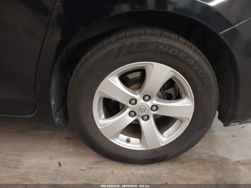 2015 Toyota Sienna Le 8 Passenger VIN: 5TDKK3DC5FS531239 Lot: 42924428