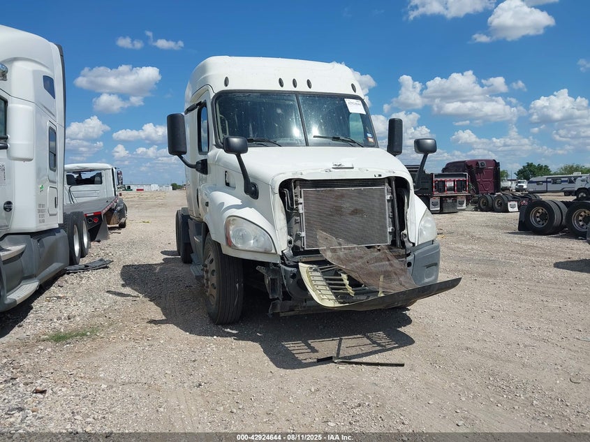 3AKJGHDV6GSGV2621 2016 Freightliner Cascadia 113 auction photo 1