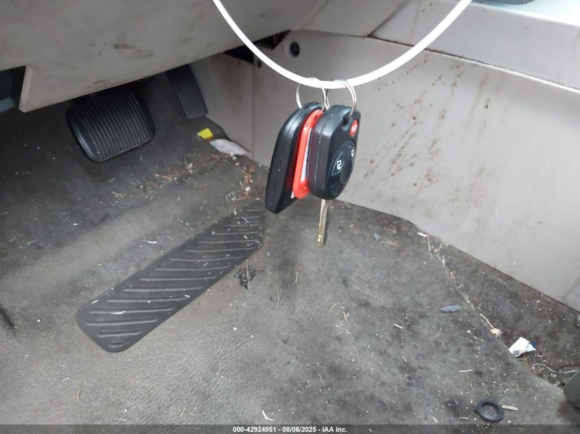 2009 Ford Escape Xlt VIN: 1FMCU03739KA80580 Lot: 42924951