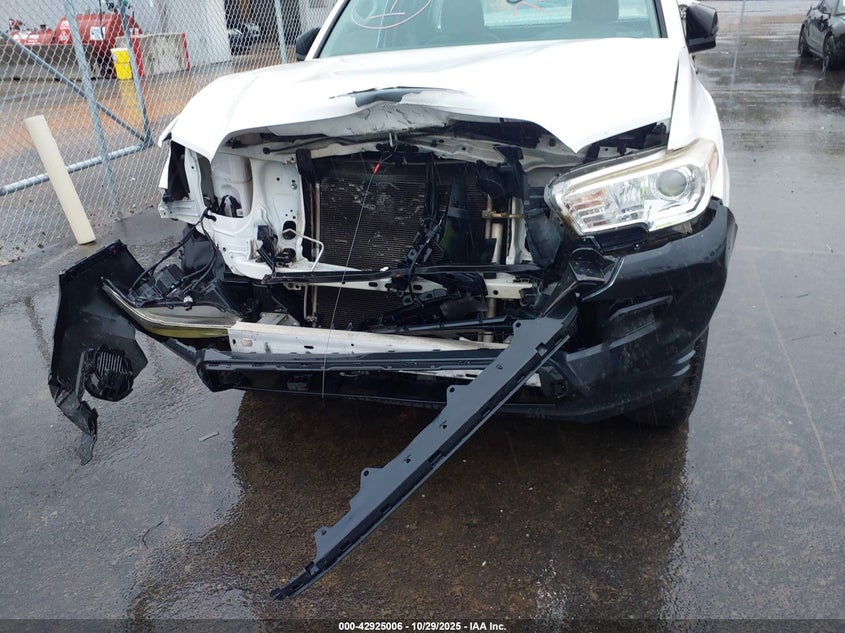 5TFRX5GN0JX111139 2018 TOYOTA TACOMA photo no. 6