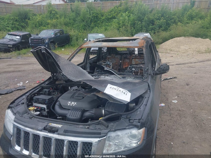 2012 Jeep Grand Cherokee Overland VIN: 1C4RJFCG4CC153418 Lot: 42925341