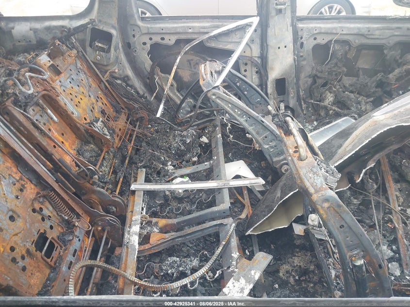 2012 Jeep Grand Cherokee Overland VIN: 1C4RJFCG4CC153418 Lot: 42925341