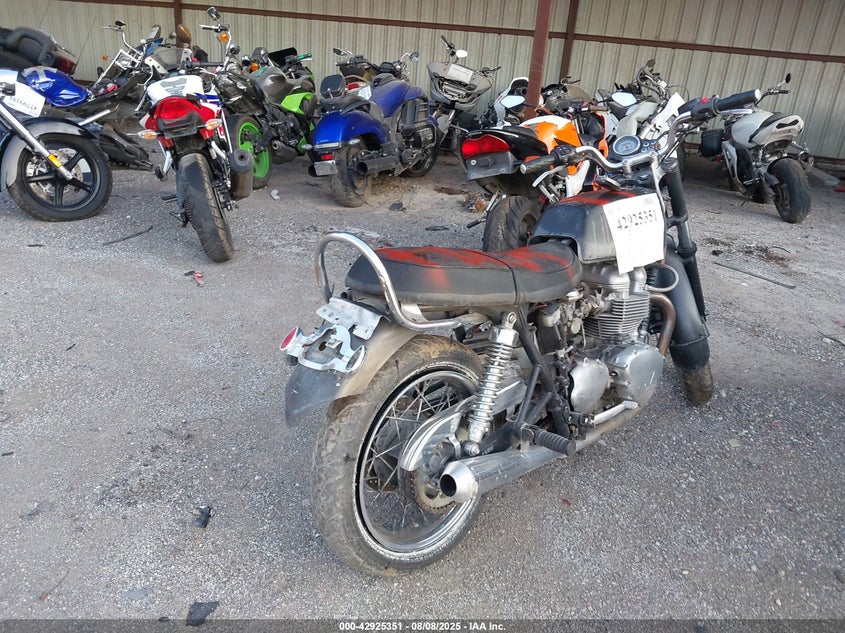 2002 TRIUMPH MOTORCYCLE BONNEVILLE - SMT900HN32J142154