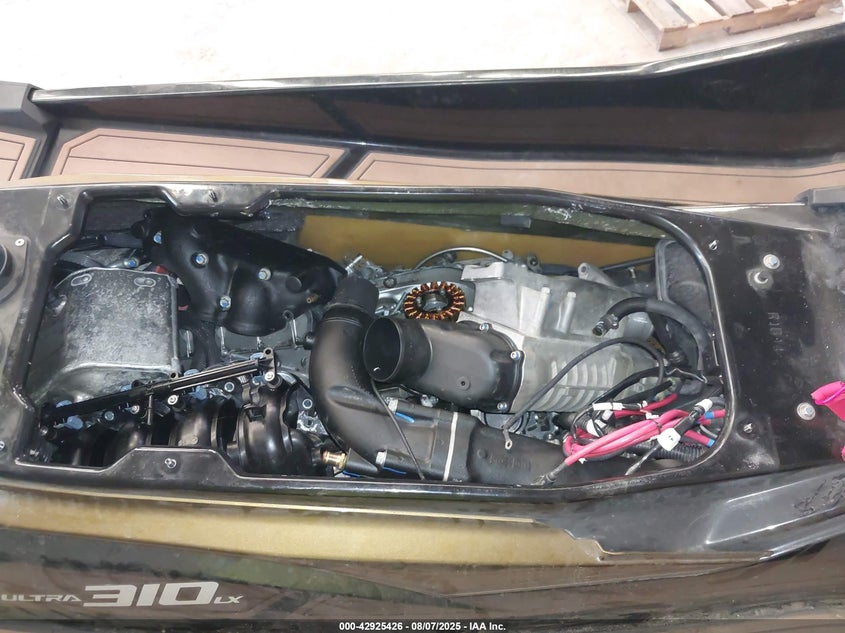 2022 Kawasaki Ultra Lx VIN: KAW70562C222 Lot: 42925426