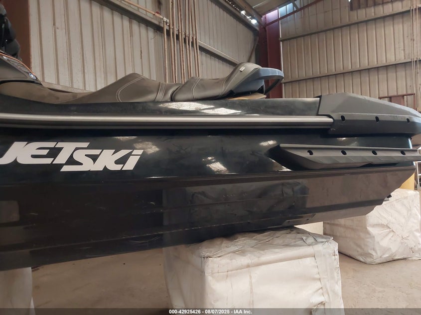 2022 Kawasaki Ultra Lx VIN: KAW70562C222 Lot: 42925426