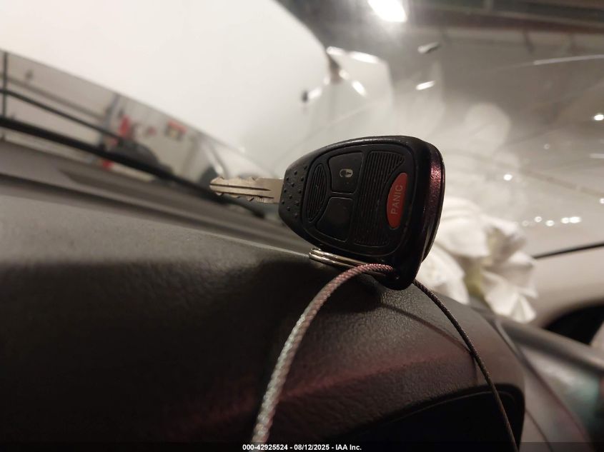 2016 Jeep Compass Sport VIN: 1C4NJCBAXGD575073 Lot: 42925524