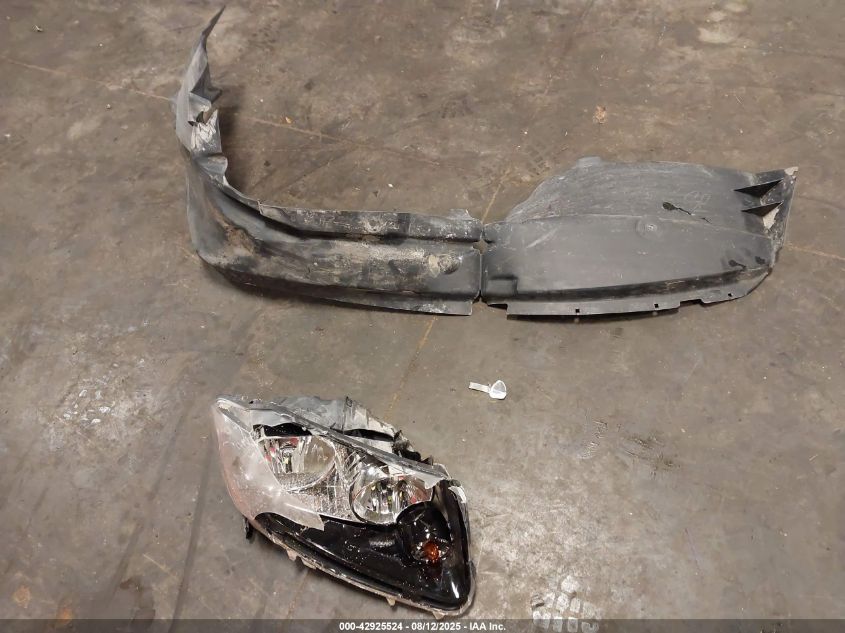 2016 Jeep Compass Sport VIN: 1C4NJCBAXGD575073 Lot: 42925524