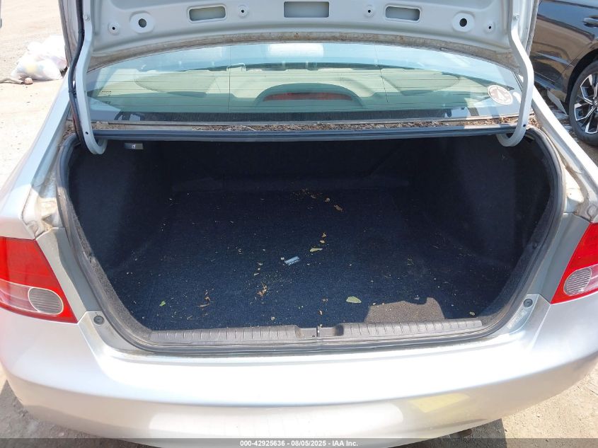 2008 Honda Civic Lx VIN: 1HGFA16528L000979 Lot: 42925636