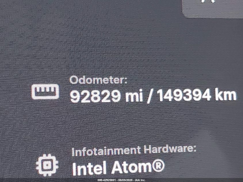 2018 Tesla Model 3 Long Range/Performance VIN: 5YJ3E1EB0JF069157 Lot: 42925801