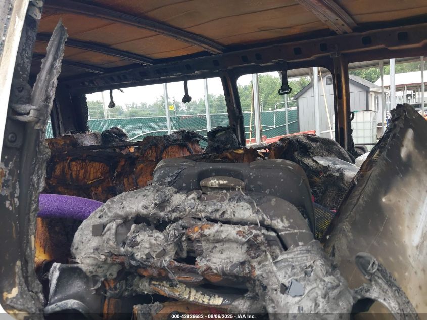 2006 Chevrolet Express Ls VIN: 1GAHG39U161111934 Lot: 42926682