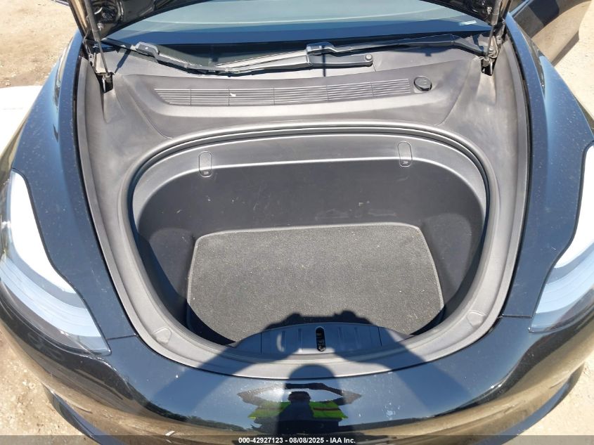 2019 Tesla Model 3 Long Range/Performance VIN: 5YJ3E1EBXKF408699 Lot: 42927123