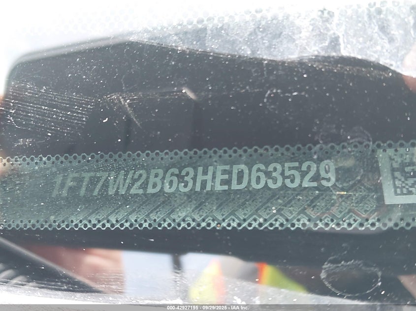 2017 Ford F-250 Xlt VIN: 1FT7W2B63HED63529 Lot: 42927195