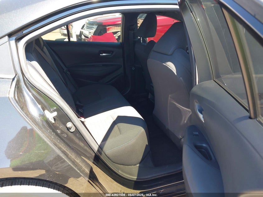 2022 TOYOTA COROLLA SE JTDS4MCE9NJ091556