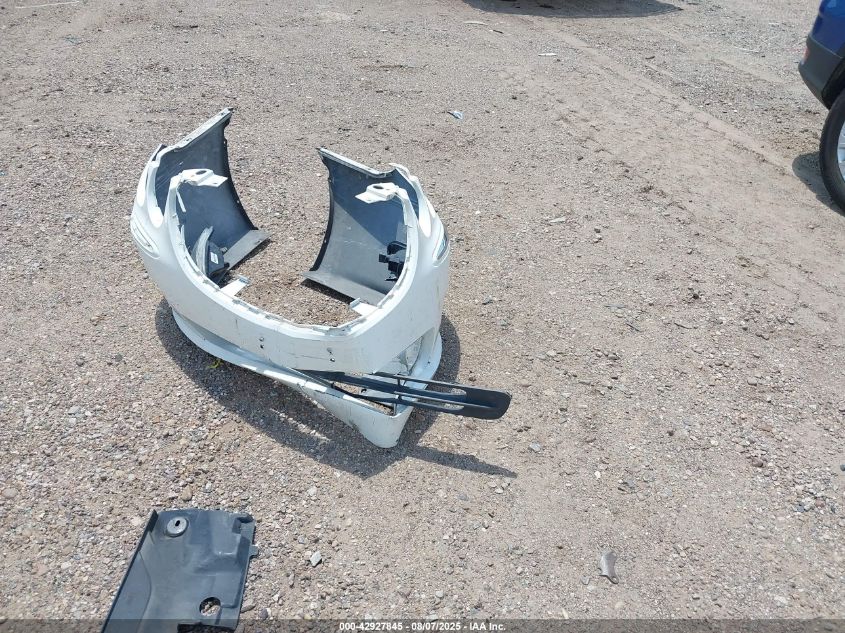 2008 Buick Lacrosse Cxl VIN: 2G4WD582281220334 Lot: 42927845