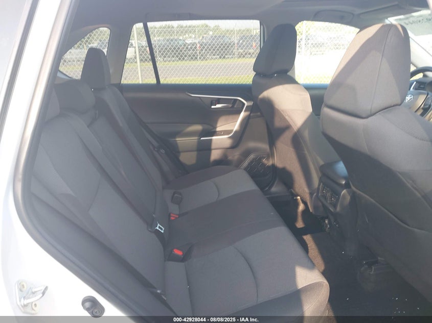 2024 TOYOTA RAV4 HYBRID XLE - 2T3RWRFV5RW238867