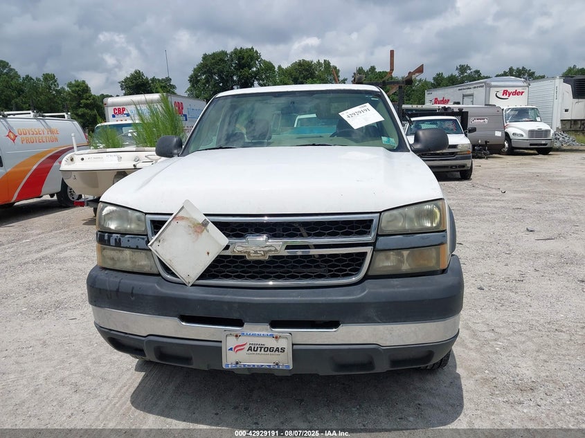 2006 Chevrolet Silverado 2500Hd Work Truck VIN: 1GBHC24UX6E250204 Lot: 42929191