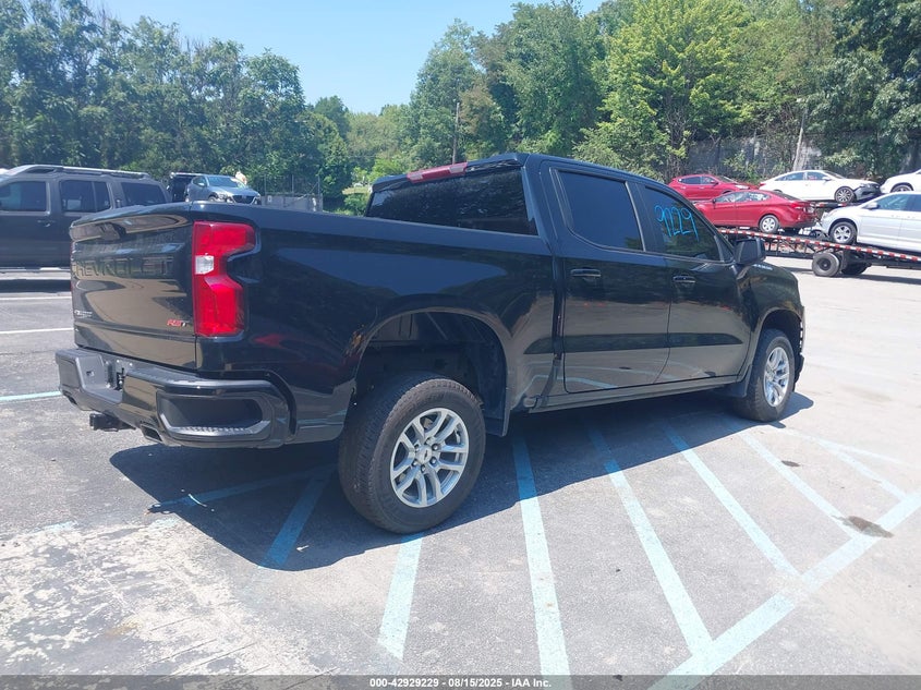 2021 CHEVROLET SILVERADO 1500 4WD  SHORT BED RST 1GCUYEEL6MZ442177