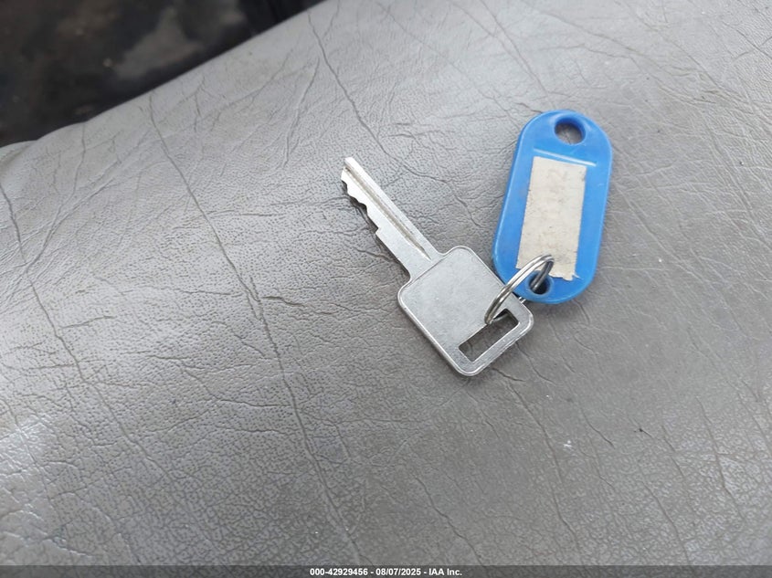 2001 International 4000 4700 VIN: 1HTSMABK01H369884 Lot: 42929456