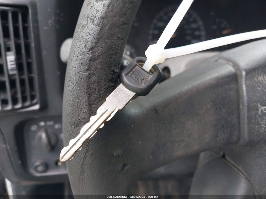 2007 Chevrolet Express Work Van VIN: 1GCGG25V171251009 Lot: 42929483