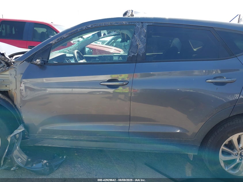 2018 HYUNDAI TUCSON SE - KM8J23A47JU785141