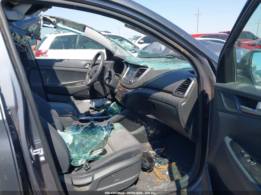 2018 HYUNDAI TUCSON SE - KM8J23A47JU785141