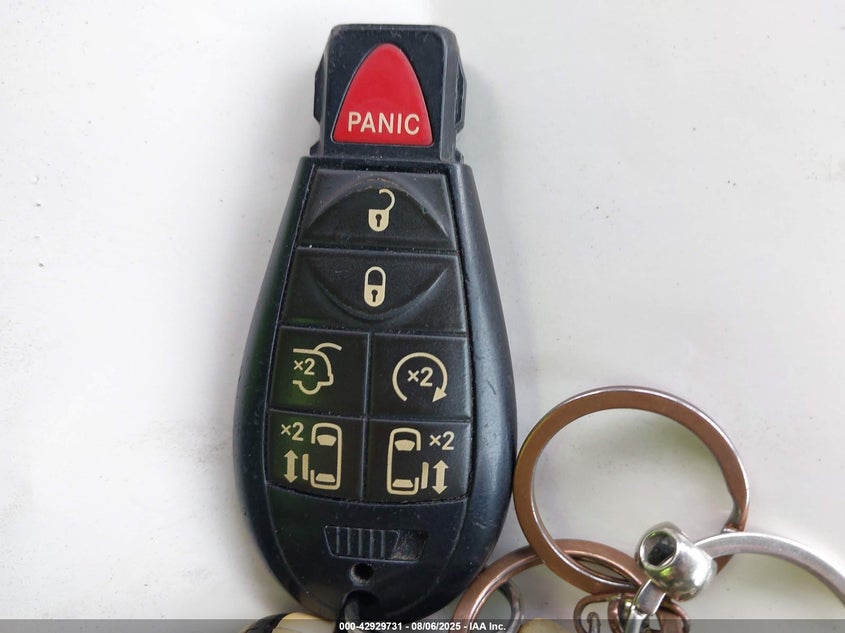 2010 Chrysler Town & Country New Limited VIN: 2A4RR7DX8AR456813 Lot: 42929731