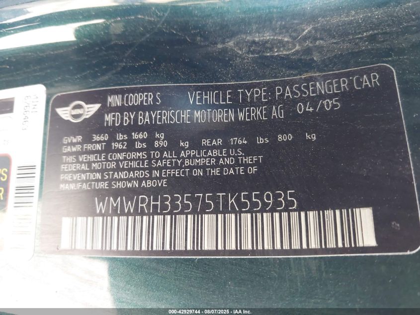 2005 Mini Cooper S WMWRH33575TK55935 from the USA