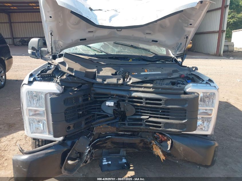 2025 Ford F-350 Chassis Xl VIN: 1FD8W3HT1SEC51757 Lot: 42929781