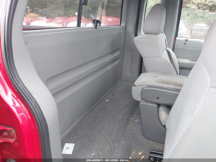 2004 Ford F-150 Stx/Xl/Xlt VIN: 1FTRF12W44NC62660 Lot: 42929811