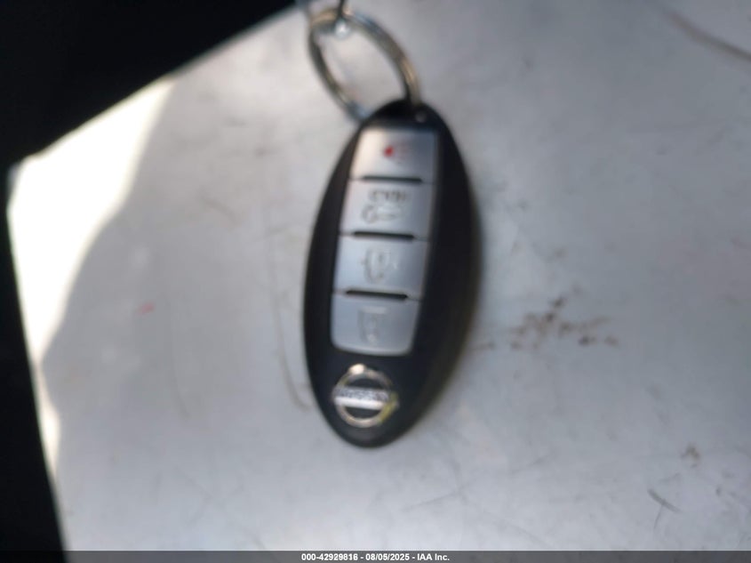 2015 NISSAN ROGUE SV - KNMAT2MT7FP575210