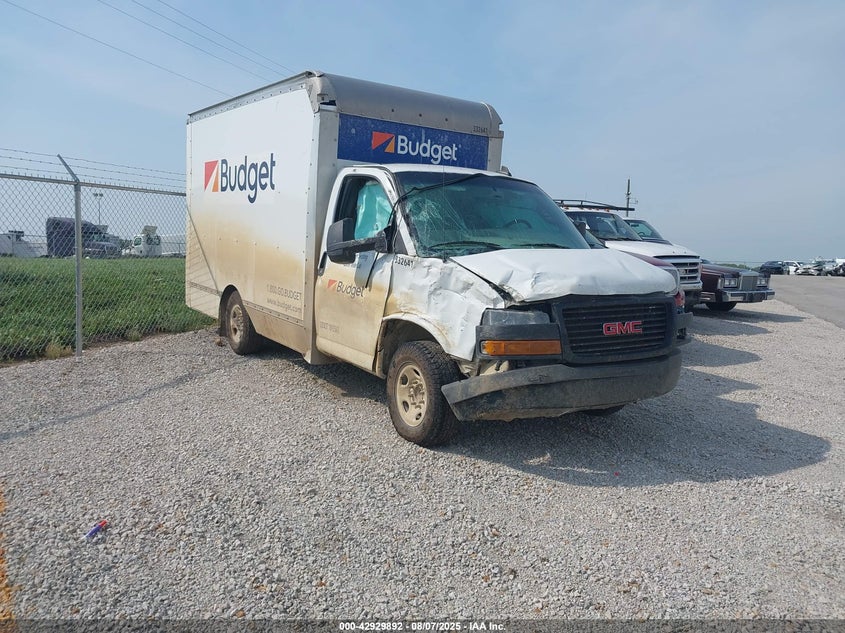 2022 GMC Savana Cutaway Work Van white other gasoline 1GDY7RFP5N1234767 photo #1