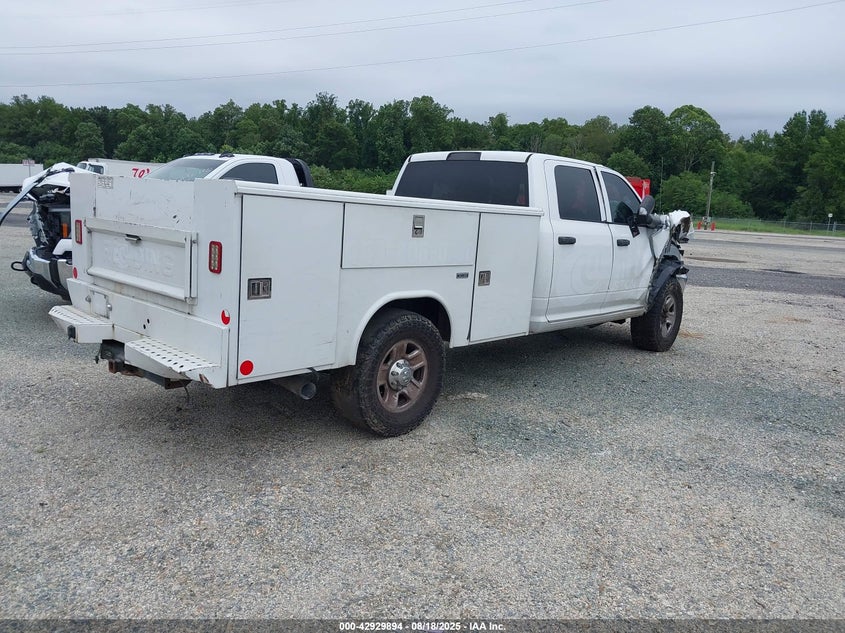 3C7WR9CL0JG239557 2018 RAM 3500 photo no. 4