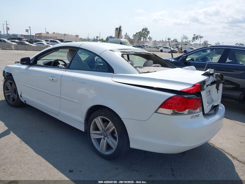 Vin: yv1672mc5aj090645, lot: 43423879, volvo c70 t5 20103
