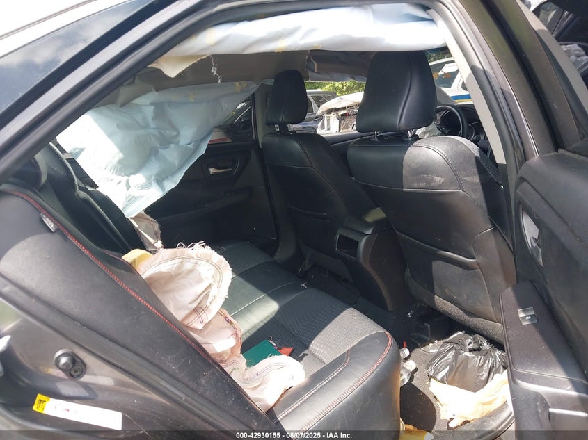 2015 TOYOTA CAMRY SE - 4T1BF1FK2FU105934