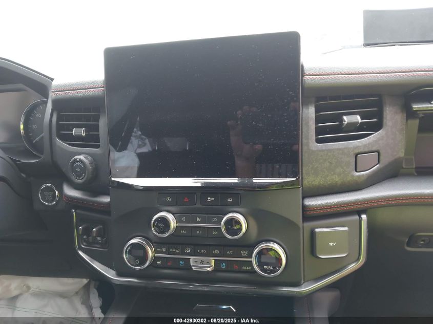 2024 Ford Expedition Limited Max VIN: 1FMJK2A82REA86647 Lot: 42930302