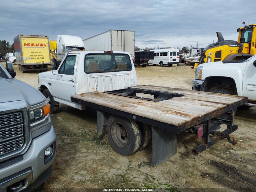 1FDJF37H1SNA36457 1995 FORD F350 photo no. 3
