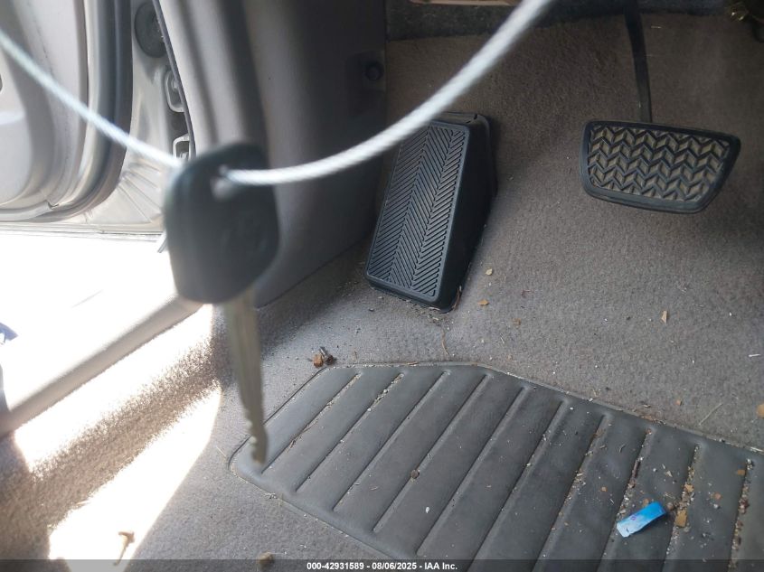 2005 Toyota Camry Std VIN: 4T1BE32K45U095345 Lot: 42931589