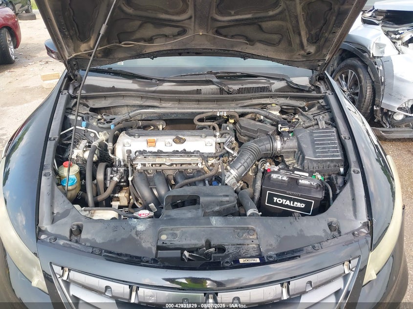 1HGCS1B3XBA000445 2011 HONDA ACCORD photo no. 10