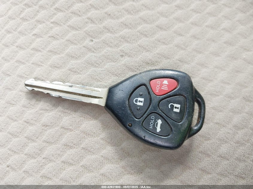 2011 Toyota Camry Le VIN: 4T1BF3EK0BU215341 Lot: 42931900