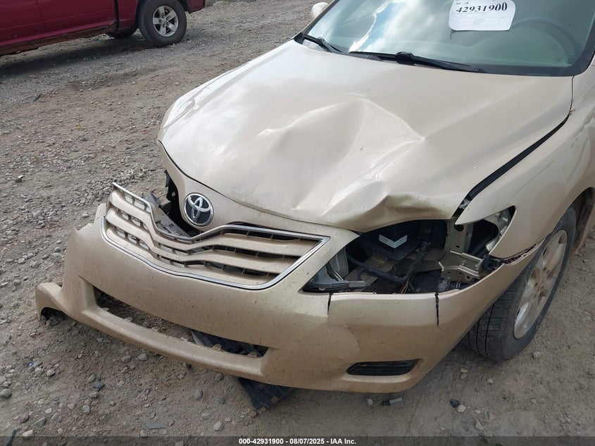 2011 Toyota Camry Le VIN: 4T1BF3EK0BU215341 Lot: 42931900