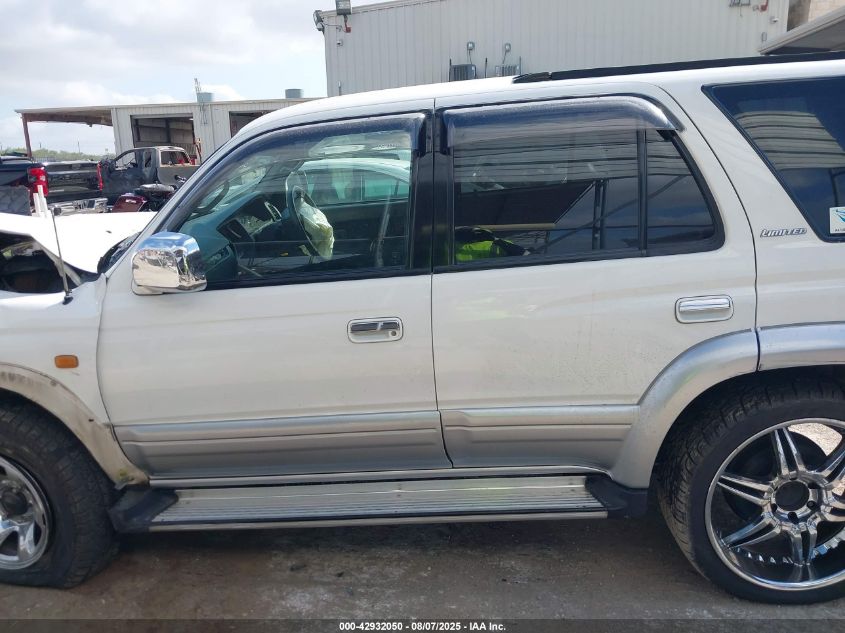 1998 Toyota Hilux VIN: KZN1859025915 Lot: 42932050